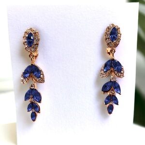 Vintage Gold Tone and Cobalt Blue Acrylic Rhinestone Screw Back Earrings